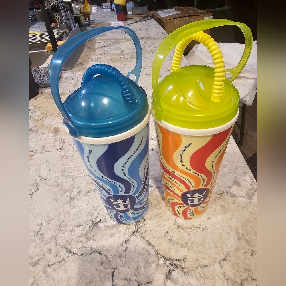 Royal Caribbean Whirley Cup Tumbler & Straw Coca Cola 2017 Multi Colored Plastic